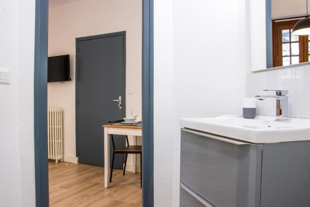 Le Blossac, A 300M Du Centre Ville - Wifi Poitiers Luaran gambar
