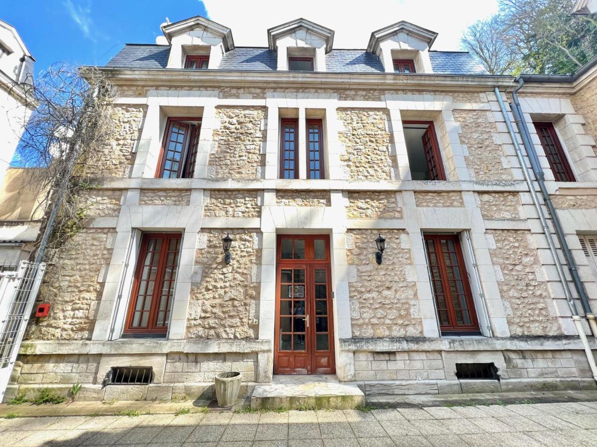Le Blossac, A 300M Du Centre Ville - Wifi Poitiers Luaran gambar